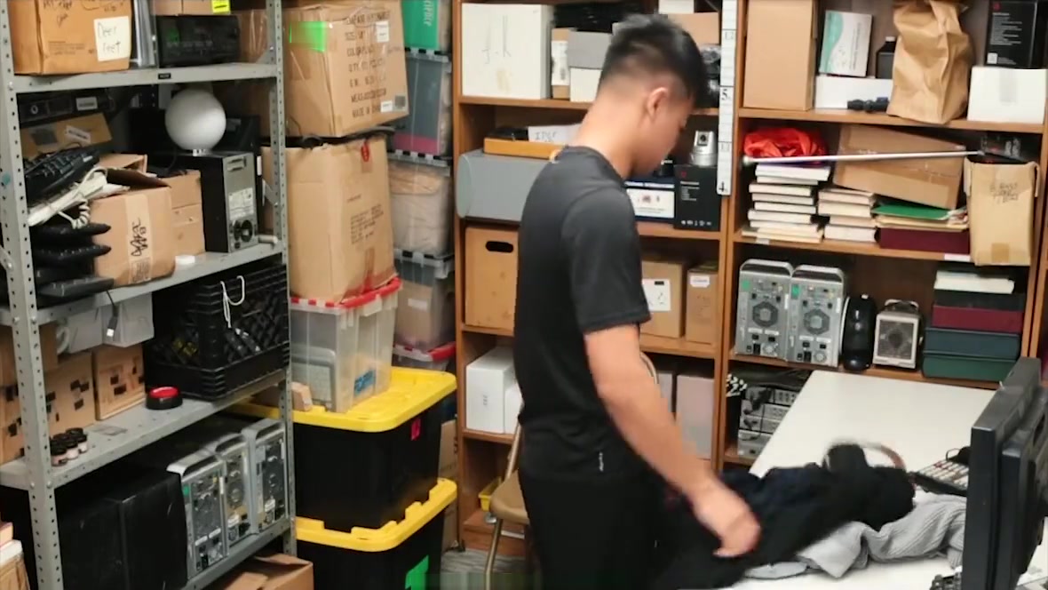 YoungPerps - Black Cock Barebacks Hot Stud