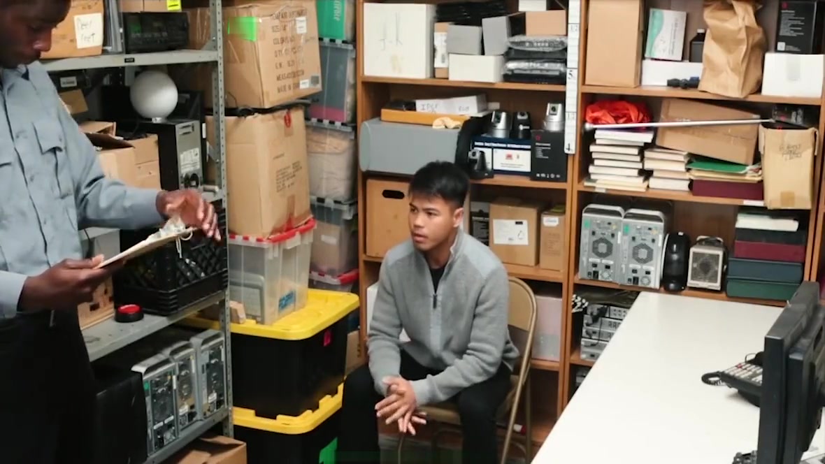 YoungPerps - Black Cock Barebacks Hot Stud