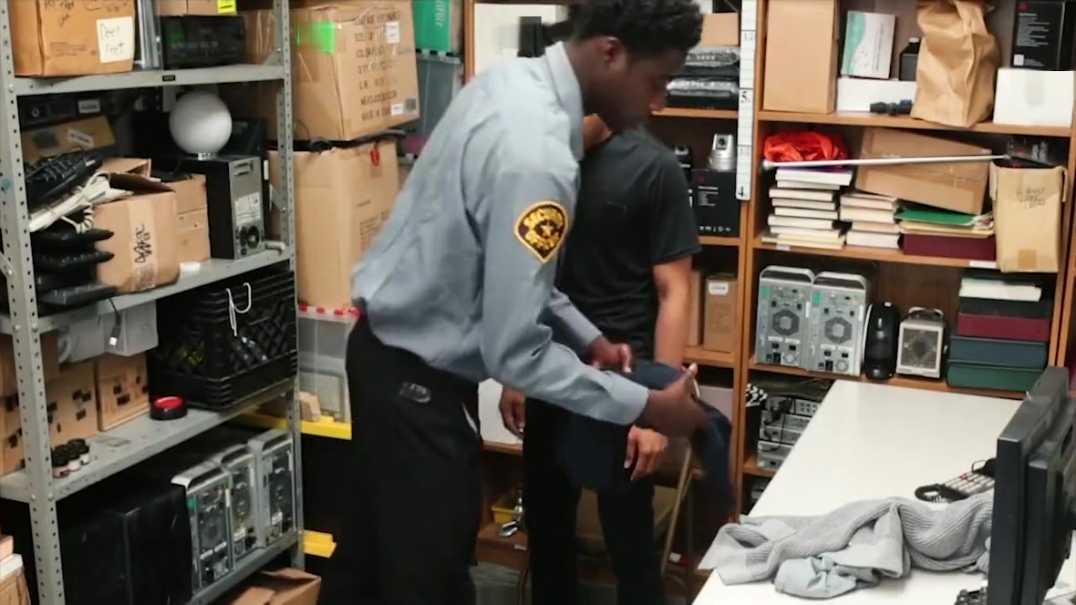 YoungPerps - Black Cock Barebacks Hot Stud