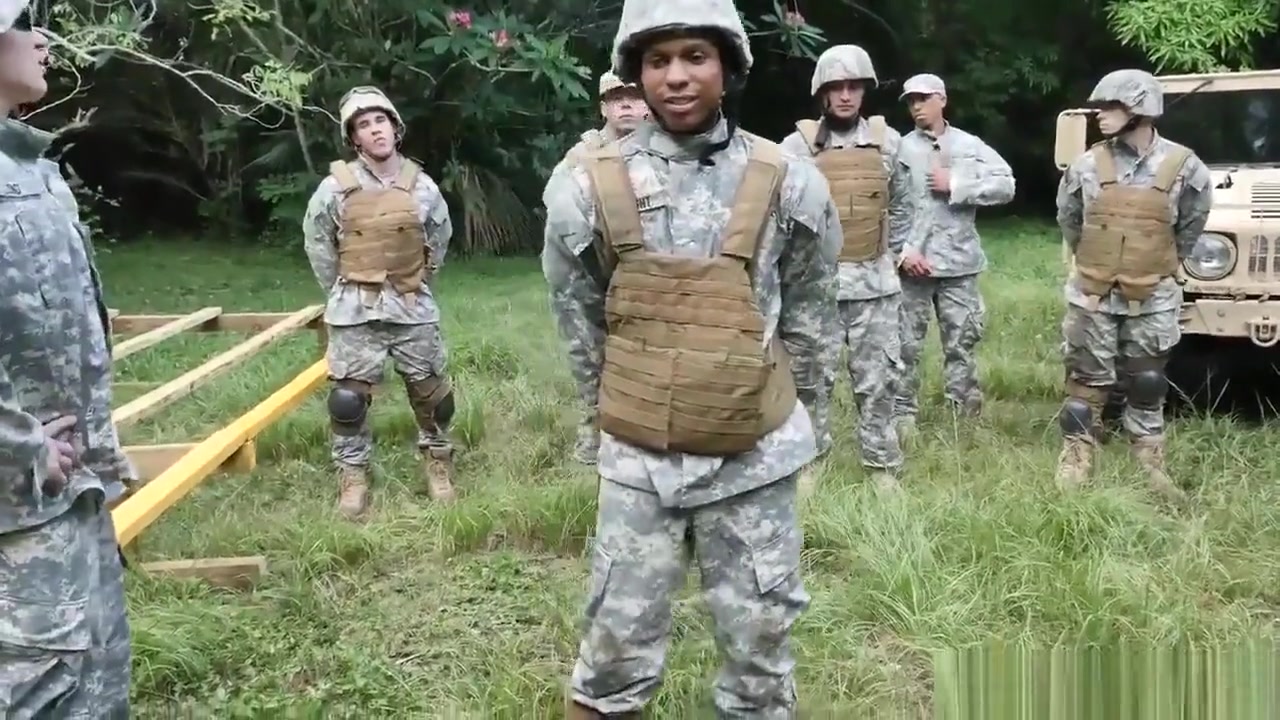 Male nude shower army tube gay first time And fellow knight took it like