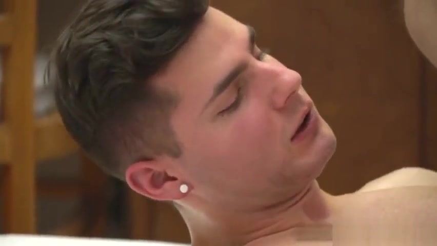 Muscle twinks anal sex with massage