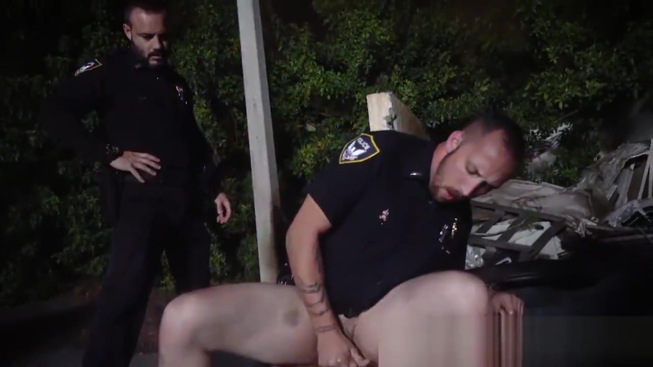 GAY PATROL - Homie Takes The Easy Way, Gives Up His Black Ass To The Cops