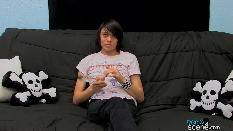 Roxy Enjoys A Glass Dildo While He Wanks - Roxy Red