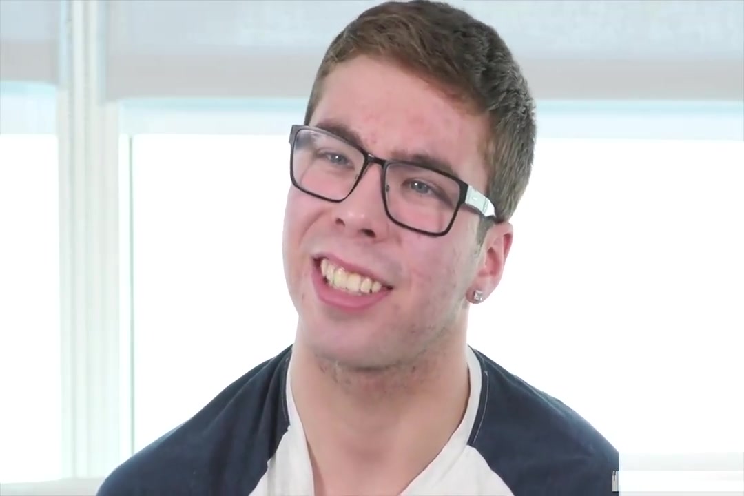 GayCastings Devin Flare