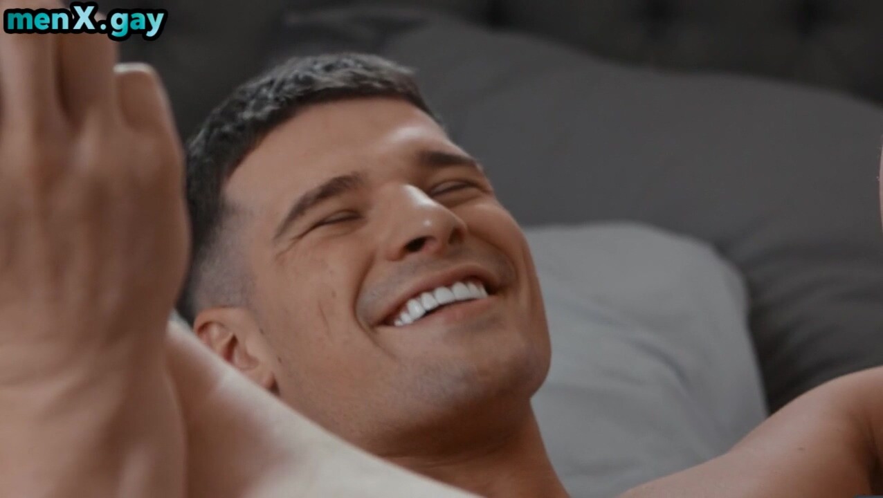 Muscular gay fucked in anal hole by rimming nympho stud