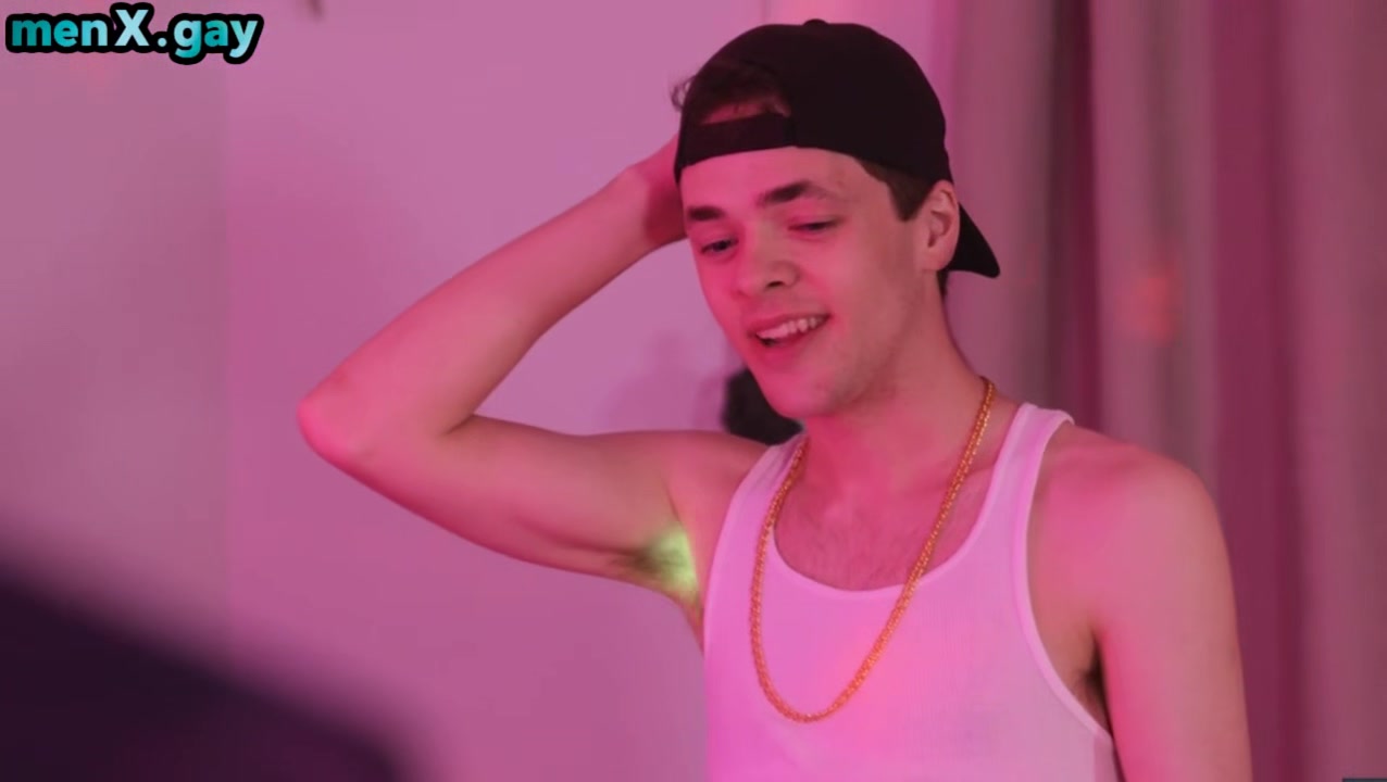 Skinny twink cums after barebacking by muscled tattooed DJ