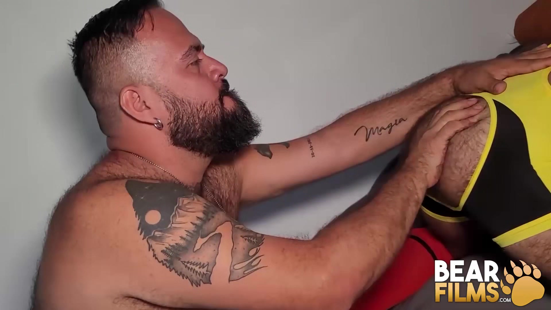 BEARFILMS Chubby Bear Brian Bear Barebacks Carlos Verga