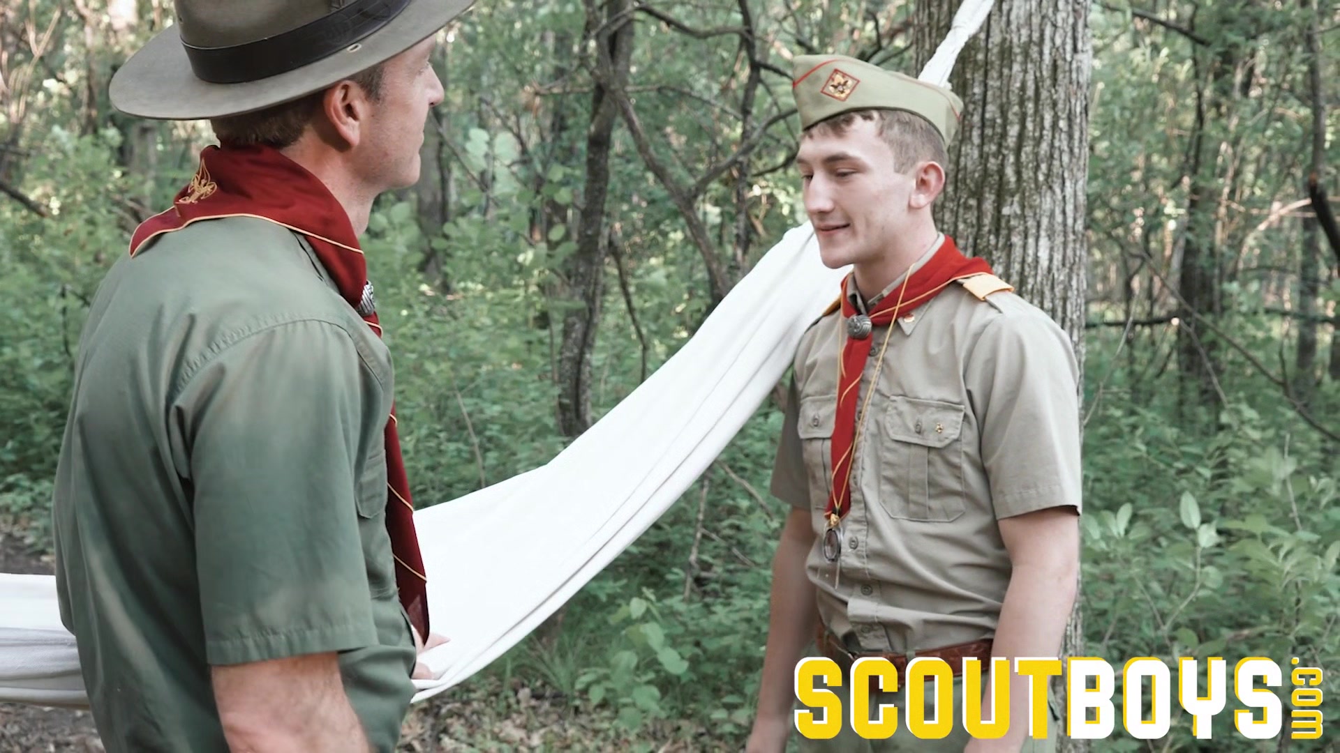 ScoutBoys - sexy DILF Scoutmaster seduces & barebacks boy in the woods