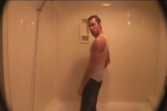 Pratt - Showering