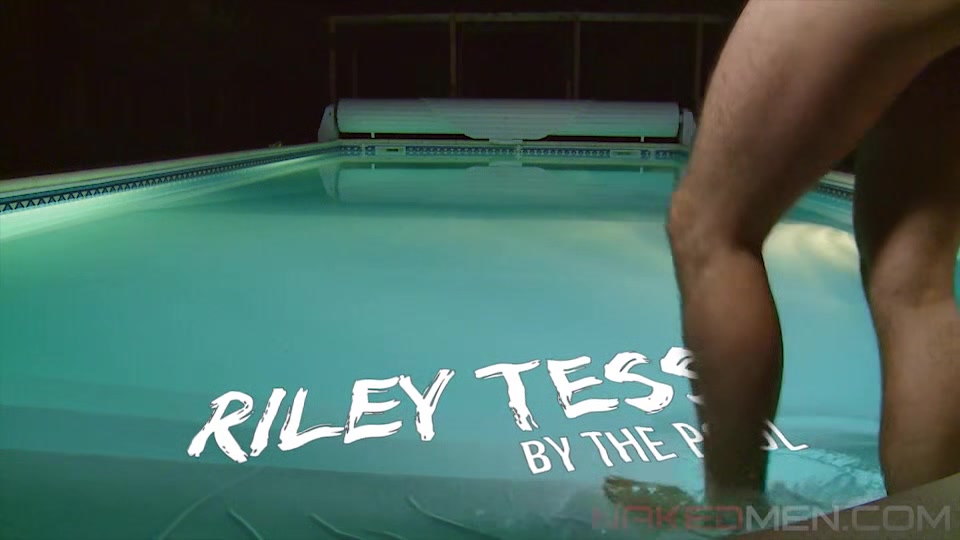 Riley Tess 4