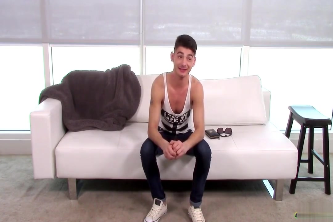 GayCastings Tony Holiday