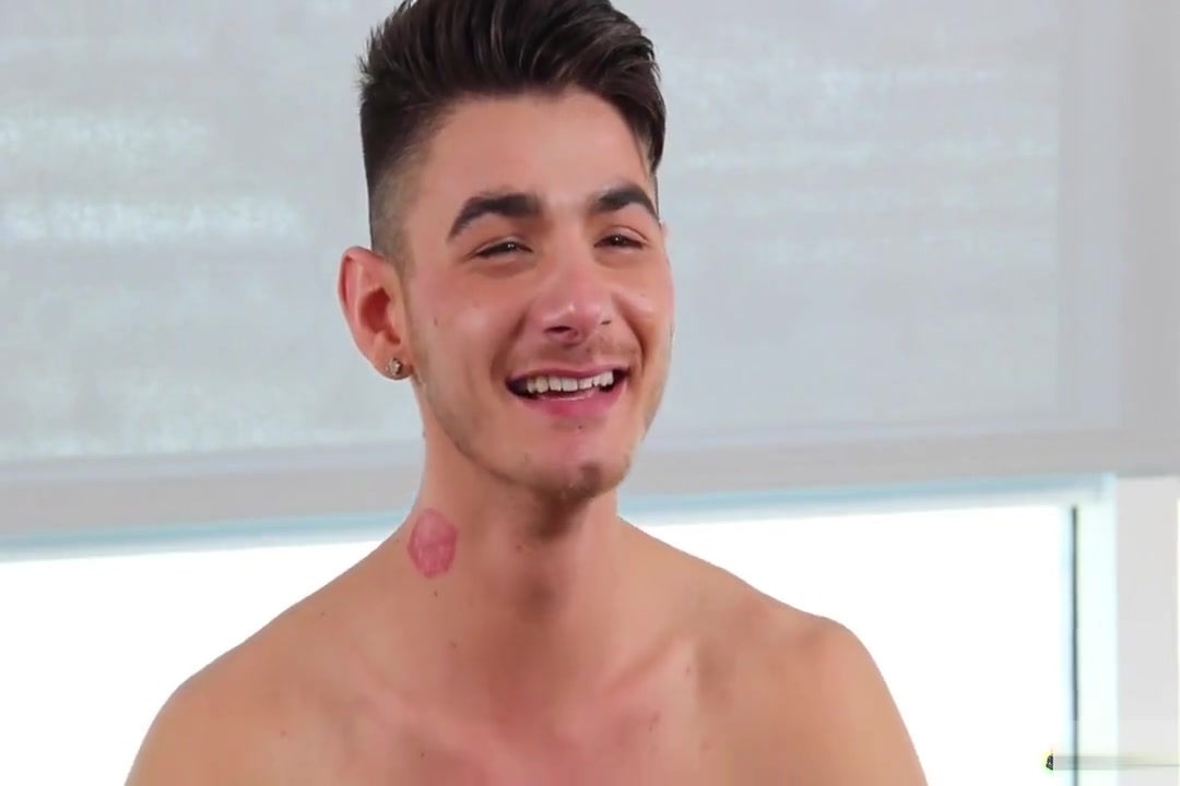 GayCastings Tony Holiday