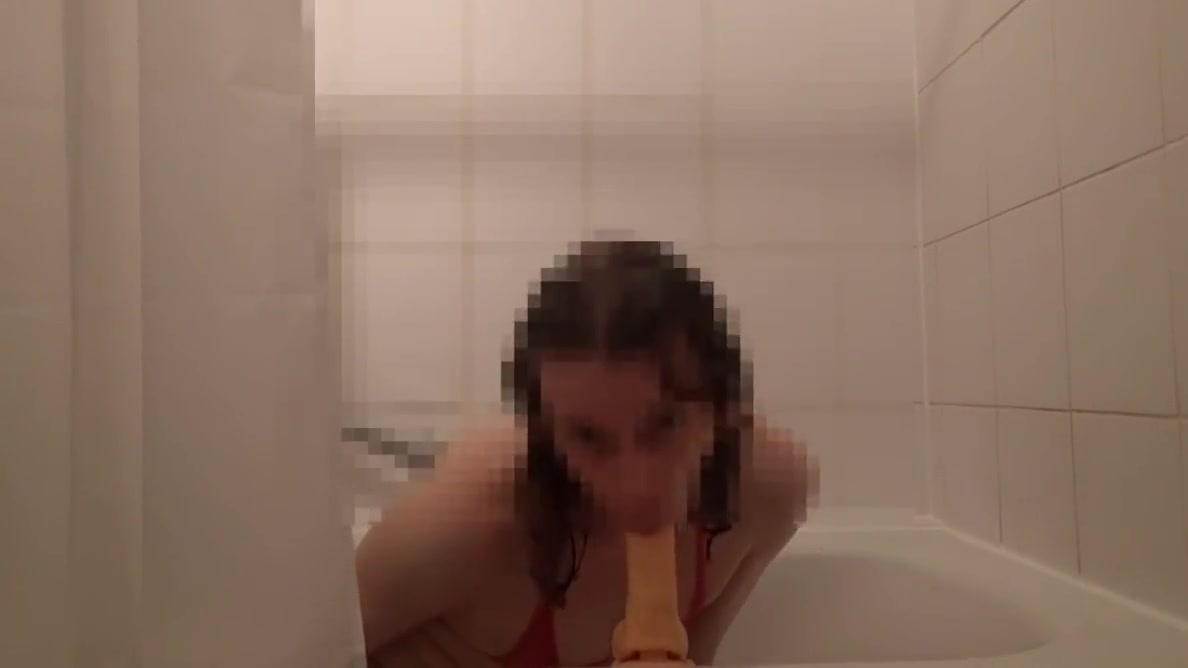 Sissy Shower