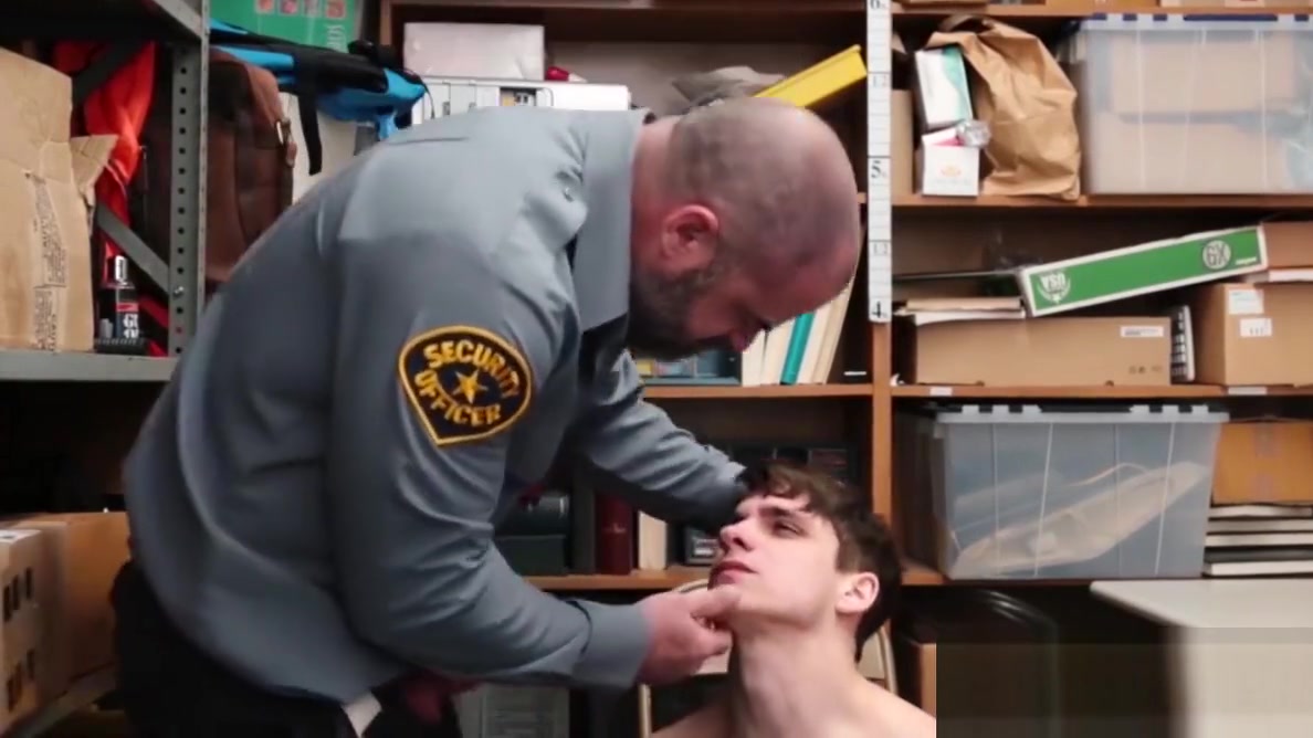 Twink kisses officer as he takes hard missionary punishment