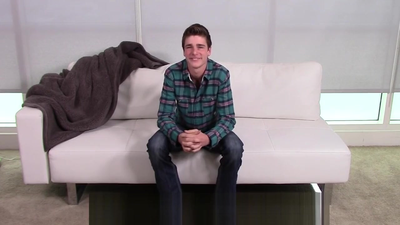 HD GayCastings - Texas boy Travis Stevens loves to get fucked on camera