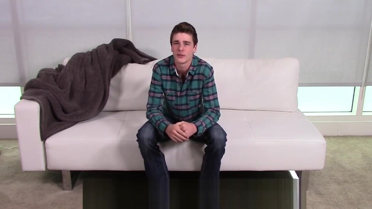 HD GayCastings - Texas boy Travis Stevens loves to get fucked on camera