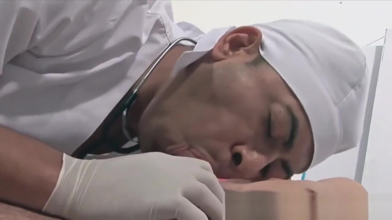 Ebony doctor sucked off