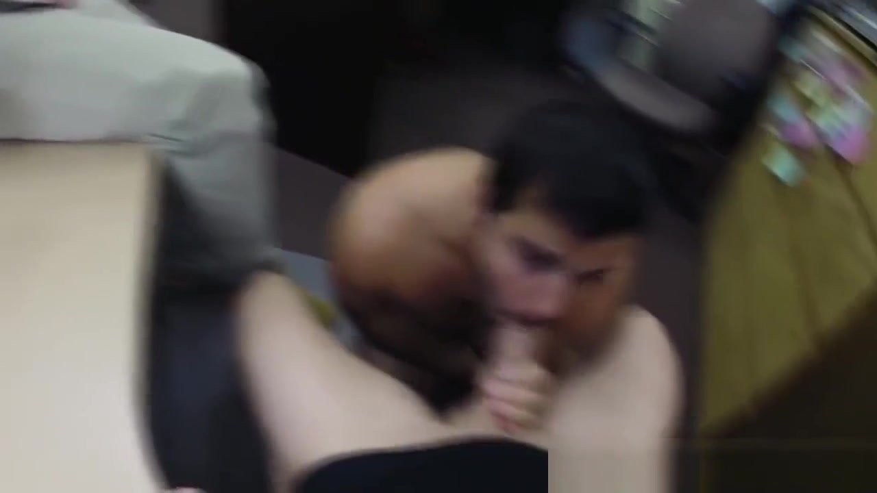 Gaystraight amateur in pov pawnshop threeway
