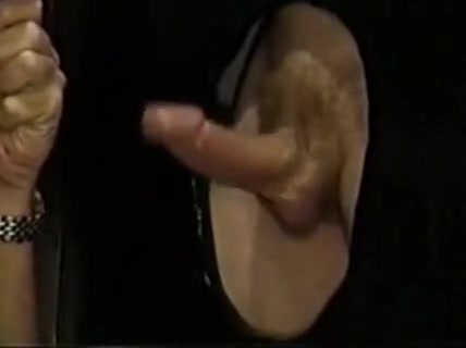 gloryhole suck off