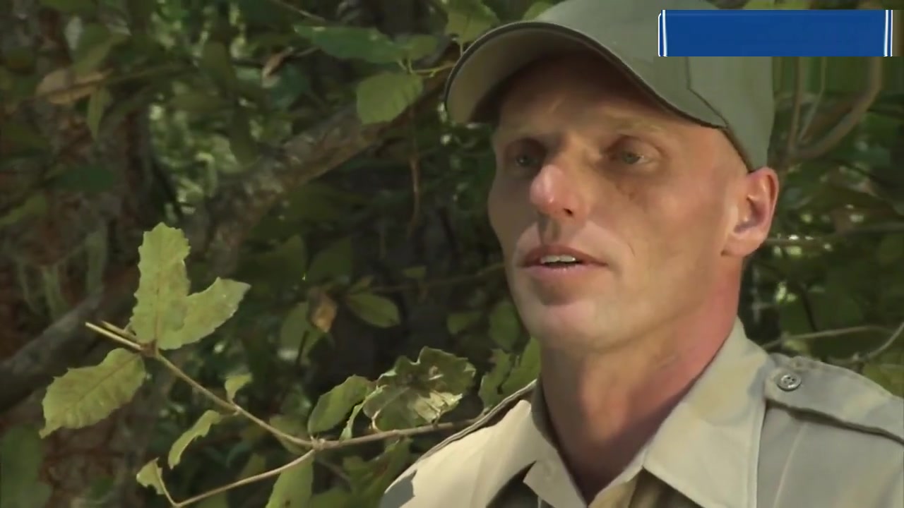 Peace Officer Blows Hunk in Outdoor Shower