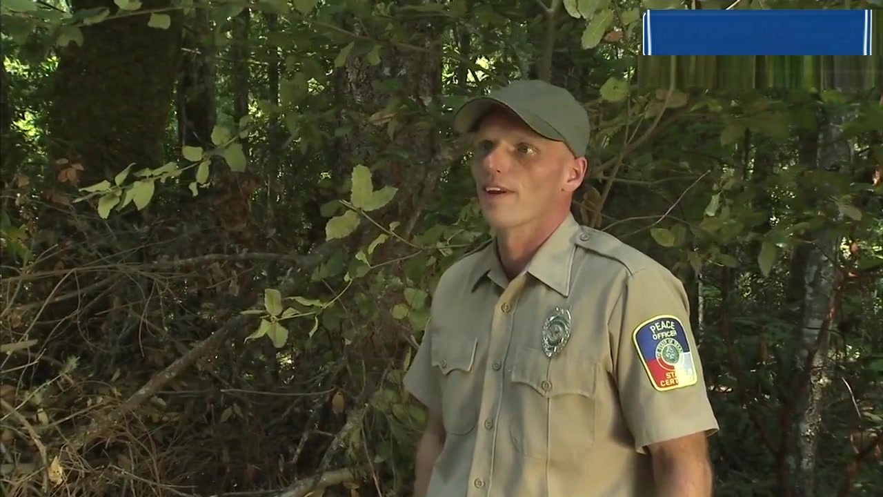 Peace Officer Blows Hunk in Outdoor Shower