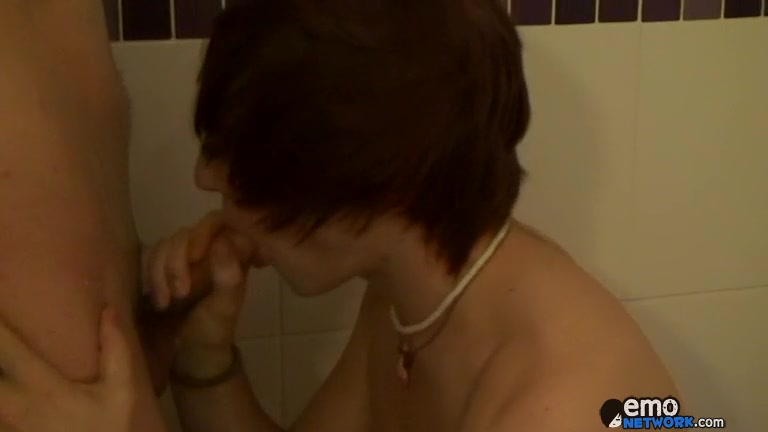 Bathroom Banging For Our New Boy Lucas - Deano Star & Lucas Price