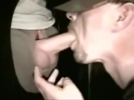 gloryhole cocksucker (gay)