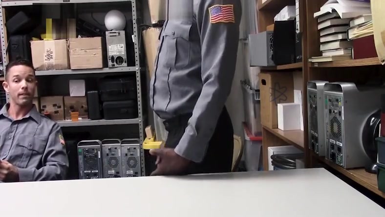 YoungPerps - Security Guard Fucks Another Guard In The Ass In Order To Keep Him Quiet