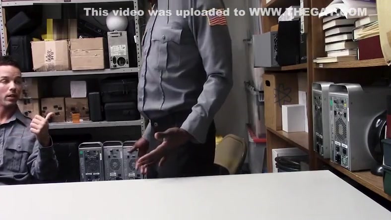 YoungPerps - Security Guard Fucks Another Guard In The Ass In Order To Keep Him Quiet