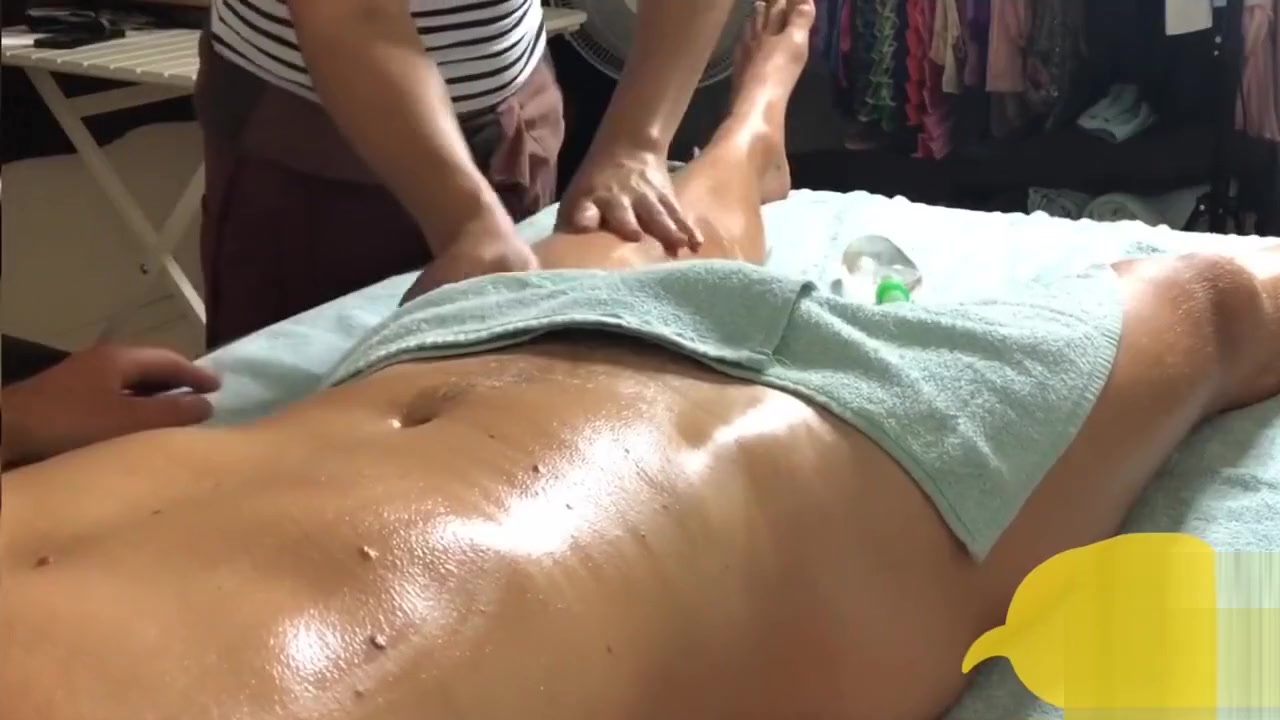 Handsome Aussie likes to get massage