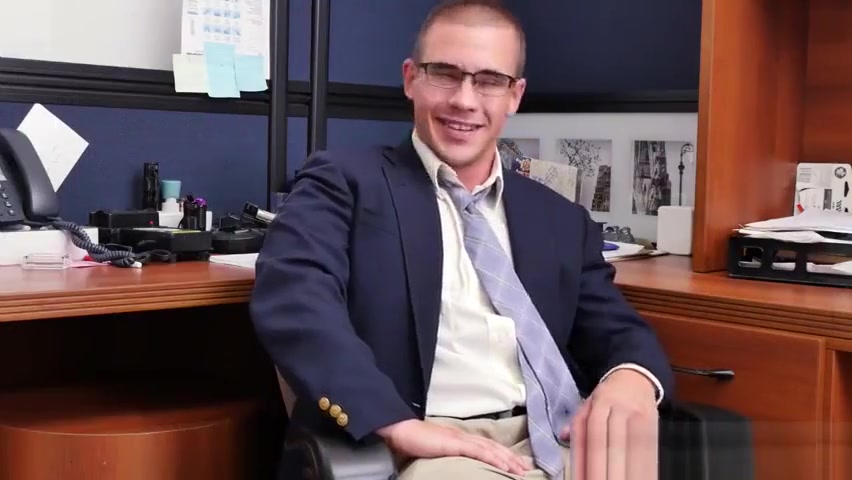 Handsome office hunk gets spitroasted