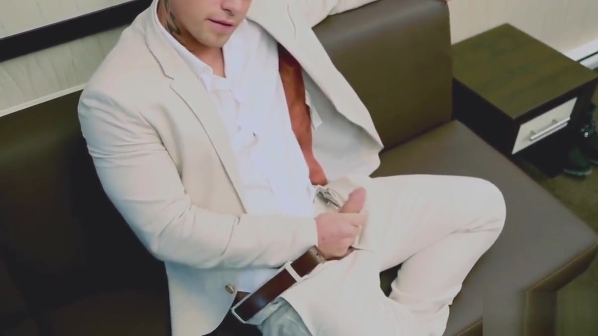 Maskurbate Straight French Male Jerks Cock In Front Of Boy