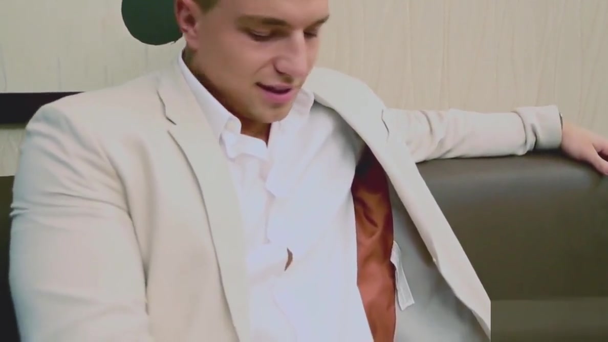 Maskurbate Straight French Male Jerks Cock In Front Of Boy