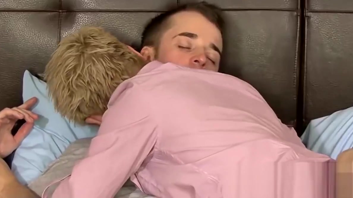 Kinky euro twinks sucking cocks and rimming butt holes