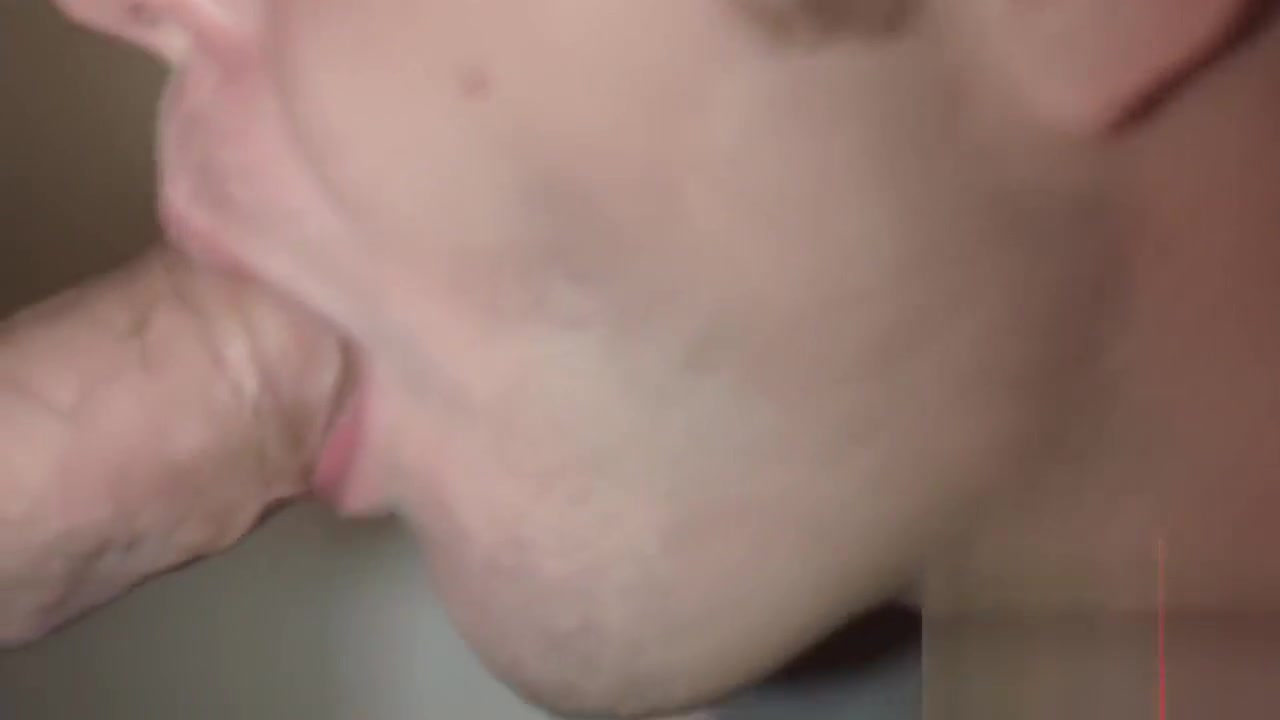 Campus Gloryhole 45 Random Intact Guy