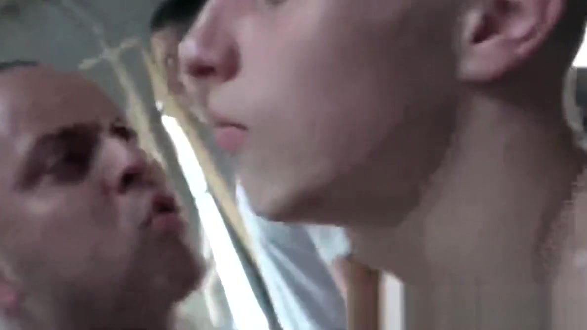 Hot army hunks fucking hard outdoor in this sexy orgy