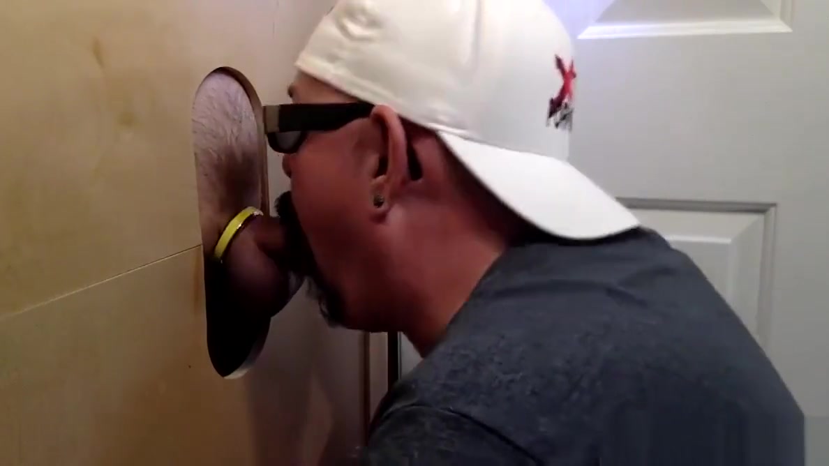 Interracial Gloryhole Double Blow Job