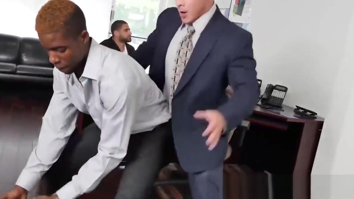 Office guy getting anal and mouth smashed in threesome