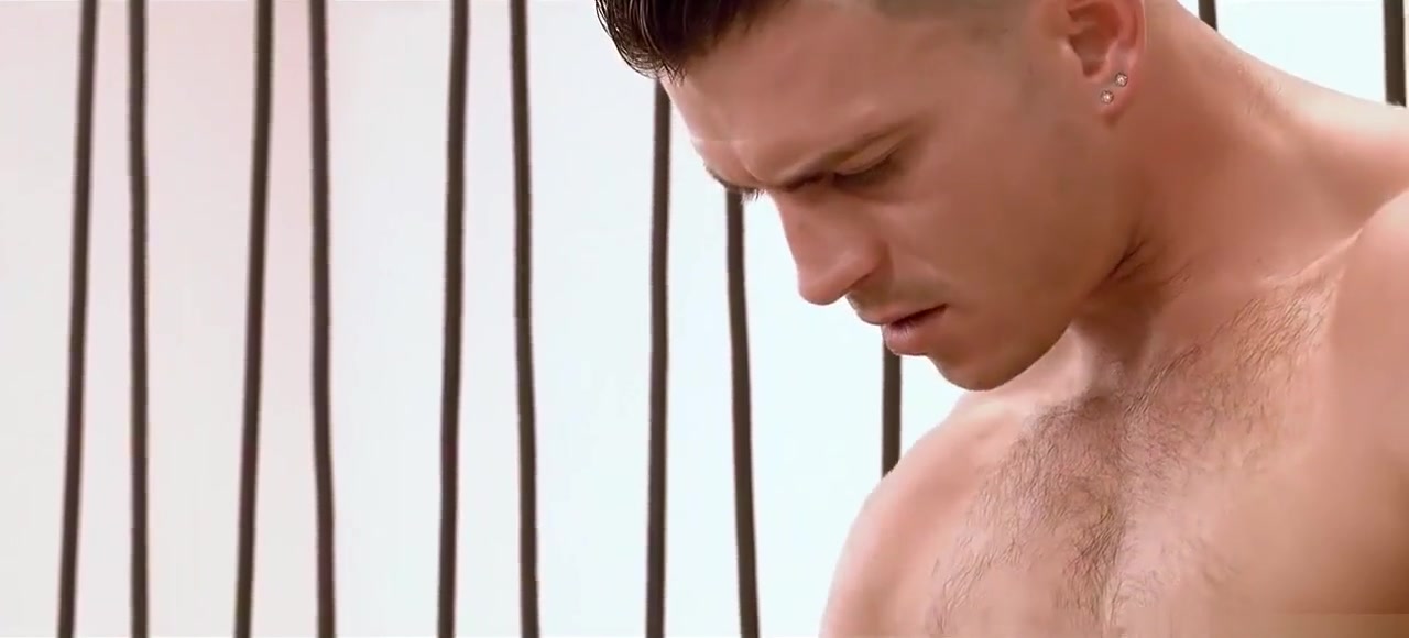 Paddy O Brian and Johnny Rapid explore each others bodies