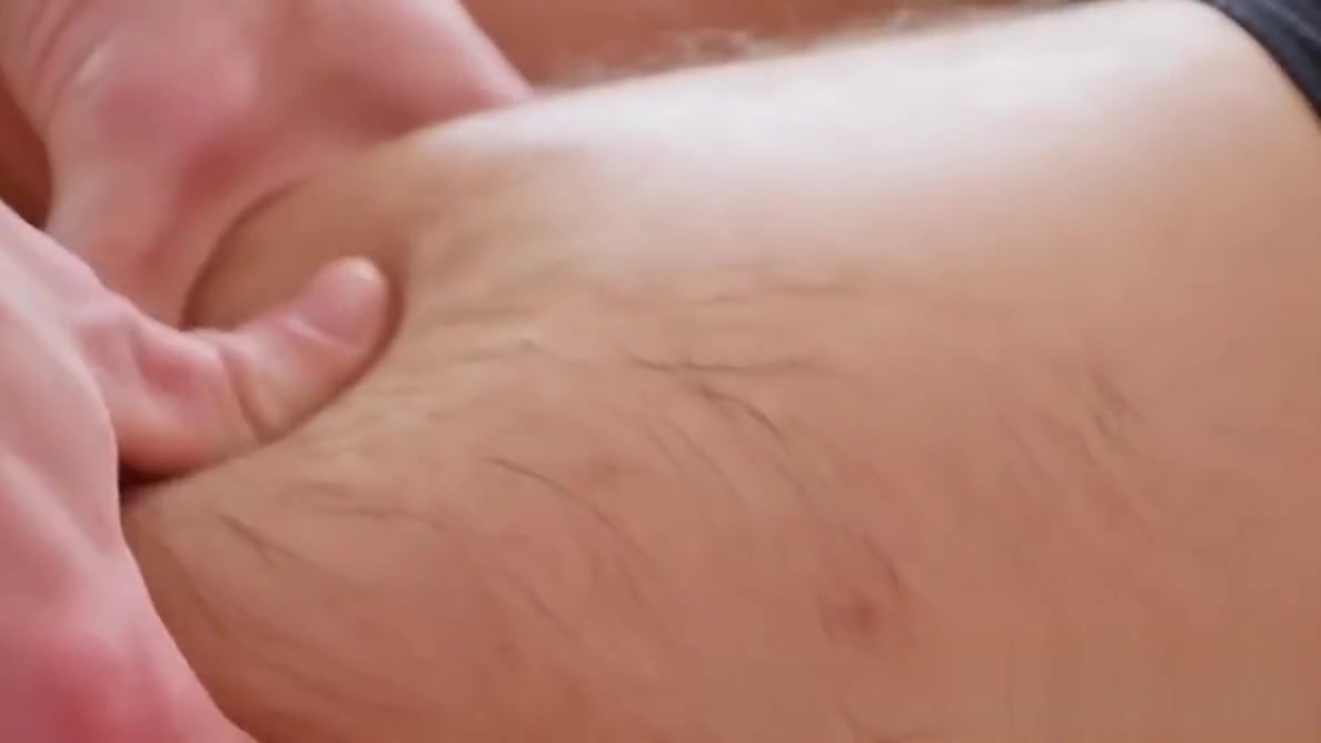 Innocent looking twink Robbie Kasl has a passion for massage
