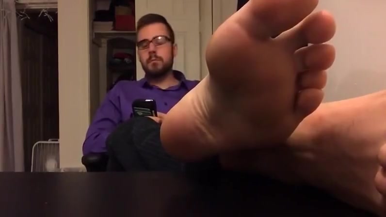 big scruffy office feet