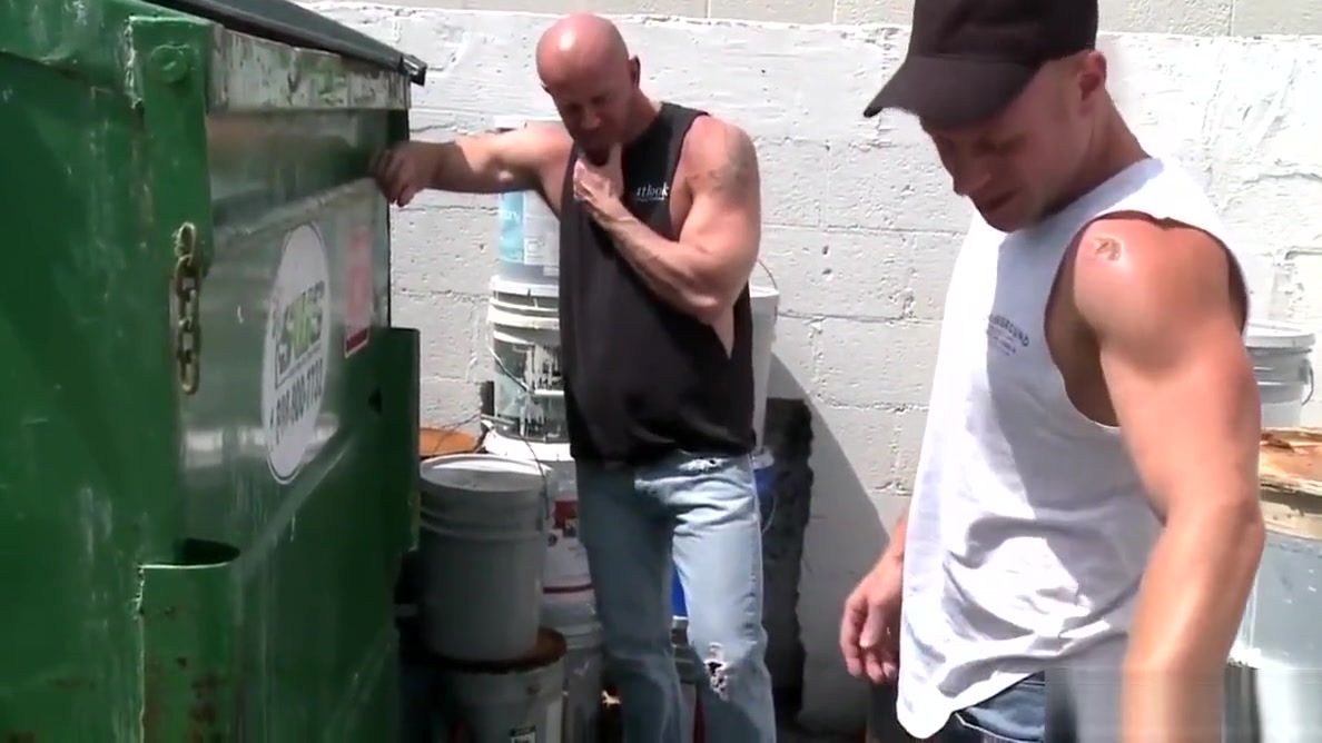 MenOver30 Rugged Hunks Ass Fuck at Work