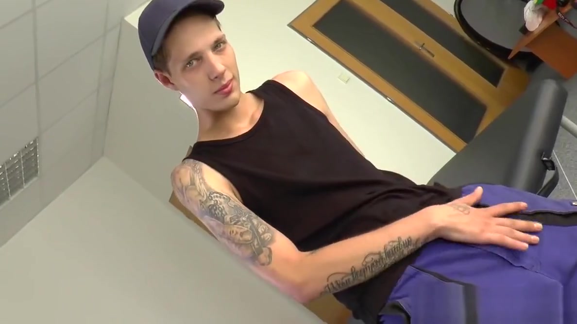 Handjob Casting - Huge Cock