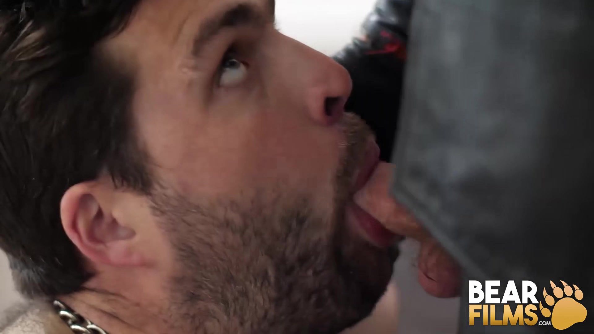 BEARFILMS Dominant Bear Steve Sommers Barebacks John Pucker