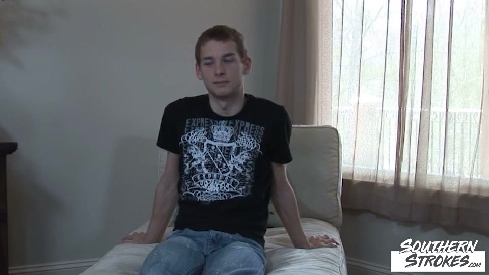 SOUTHERNSTROKES Amateur Twink Masturbates After Interview
