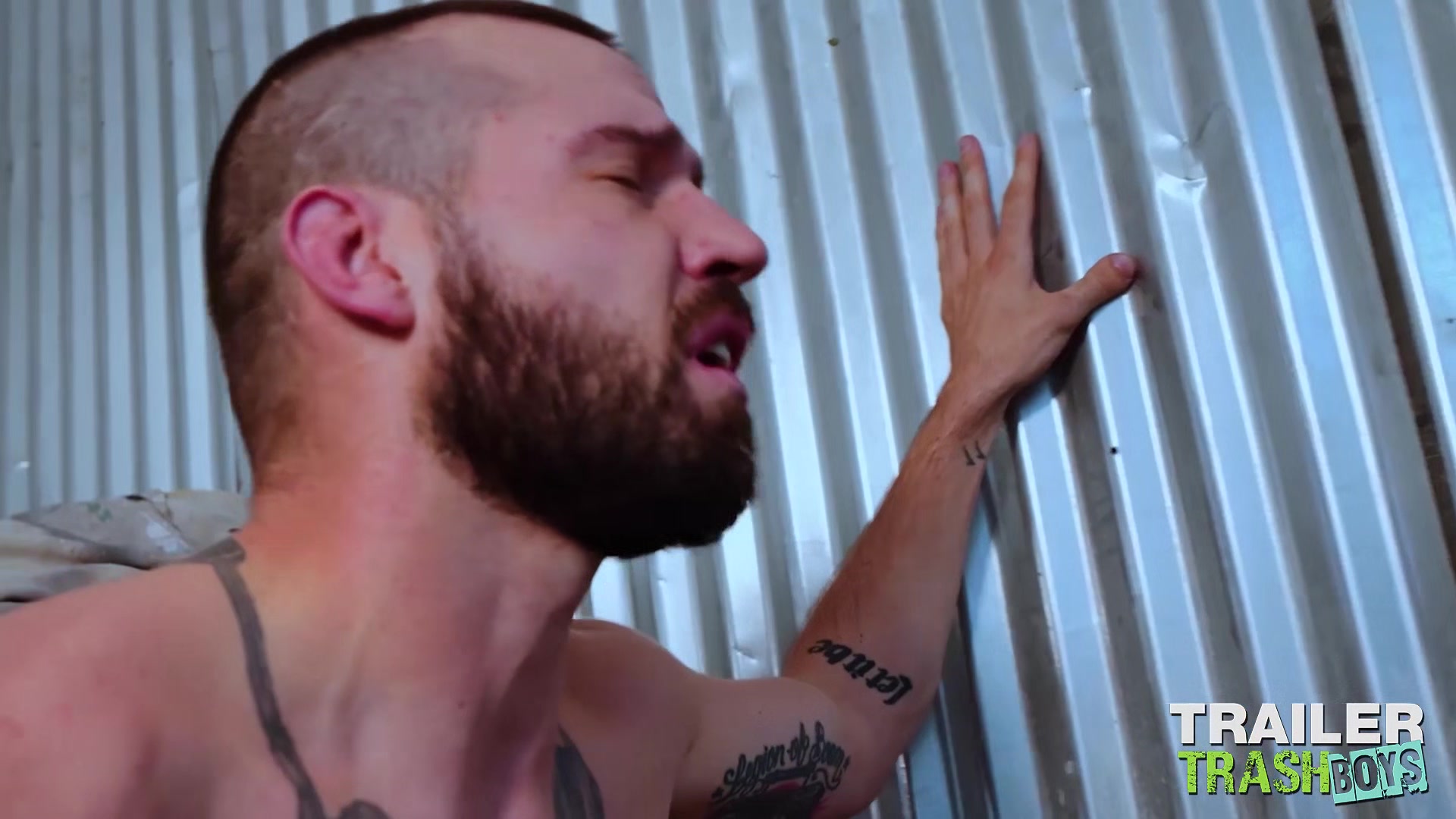 TRAILERTRASHBOYS Andrew Delta Sucks Richards Dicks Big Cock