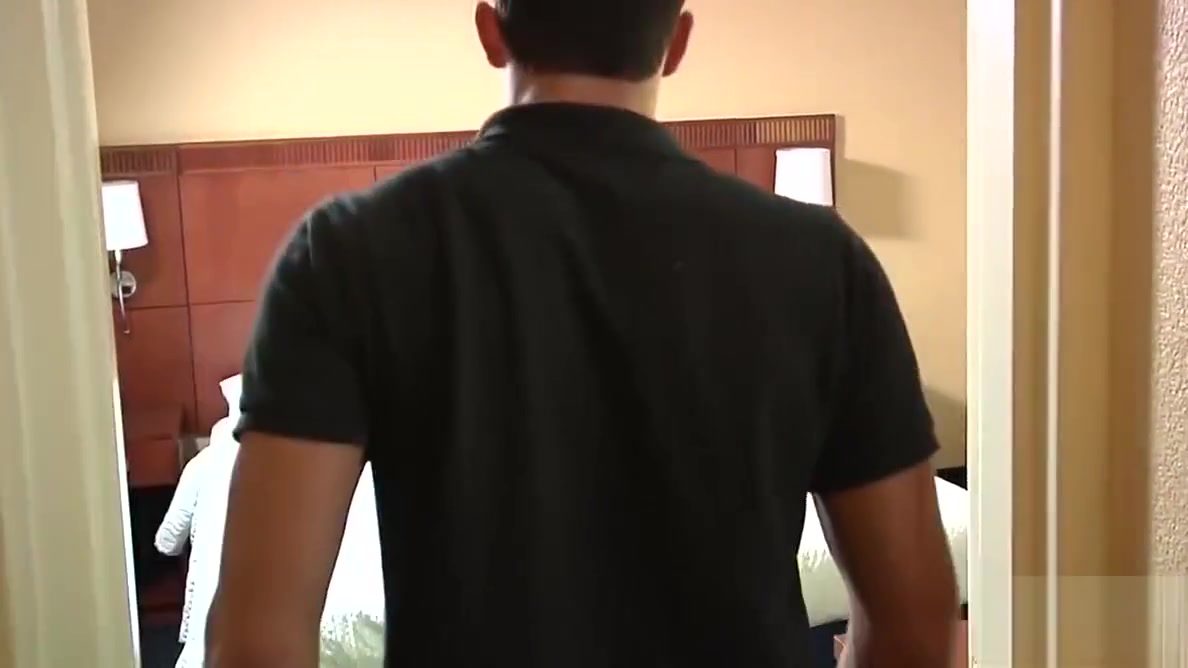 Johnny Rapid convinces Jack King to suck and ride his dick