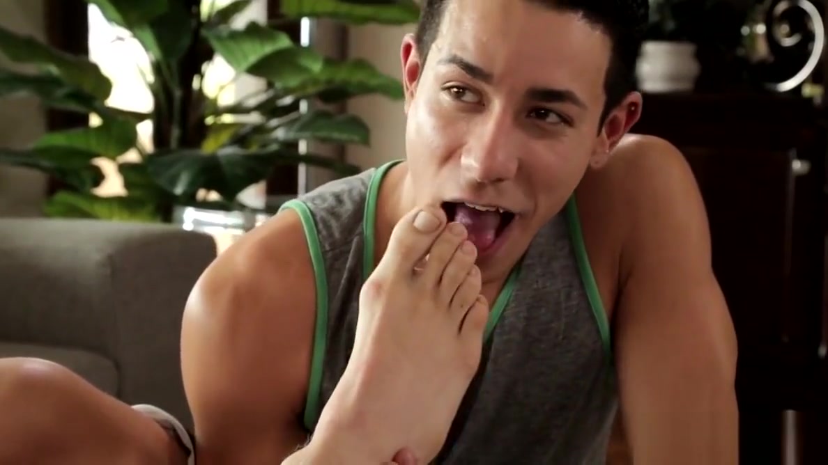 NextDoorBuddies TAKE THIS BIG COCK