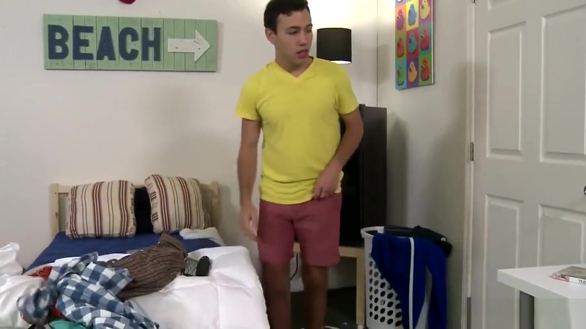 Cock Virgins Blake's First Dildo