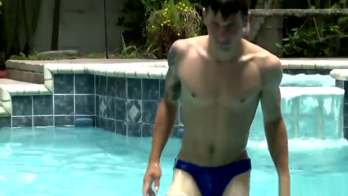 Extra Big Dicks Presenting Hung Scotty Cage